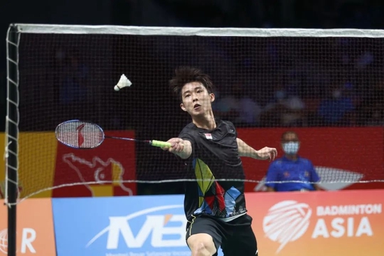 展现出强大 展现出强大