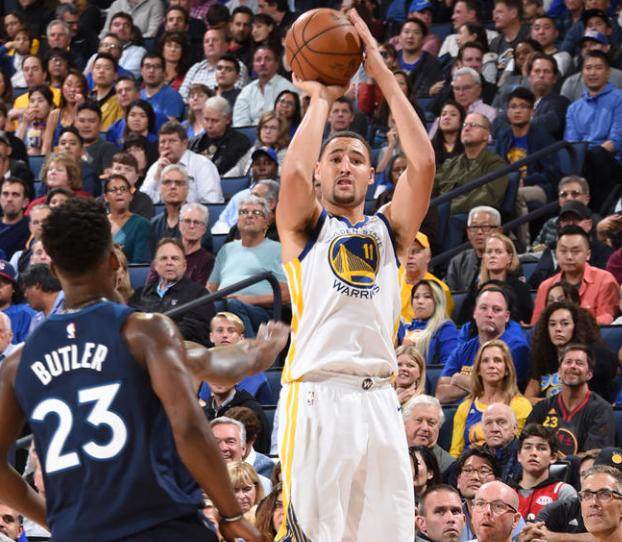 贾奇等队友 贾奇等队友